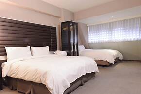Newful Hotel