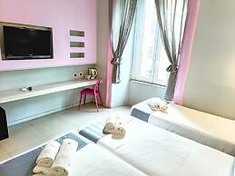 Manin Suites