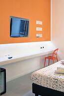 Manin Suites