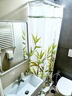 Manin Suites