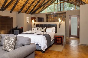 Black Rhino Game Lodge