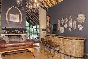 Black Rhino Game Lodge