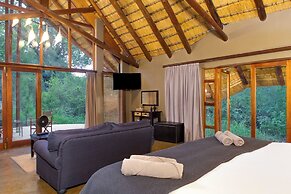 Black Rhino Game Lodge