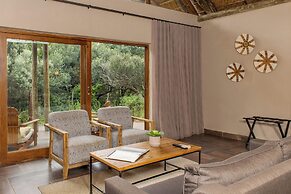 Black Rhino Game Lodge