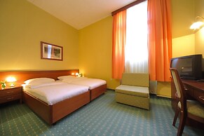 Hotel Central Osijek