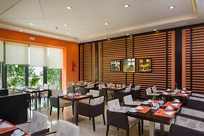 Corail Suites Hotel