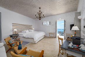 Iconic Santorini by Sandglass