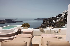 Iconic Santorini by Sandglass