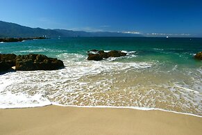 Lindo Mar Resort