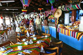 Lindo Mar Resort