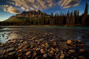 Castle Mountain Chalets