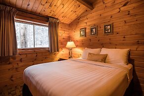 Castle Mountain Chalets