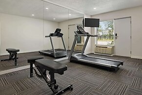 Days Inn by Wyndham Sarnia Harbourfront