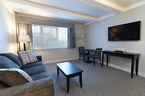 BCMInns Fort McMurray