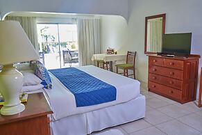Tropical Sunset Beach Apartment Hotel
