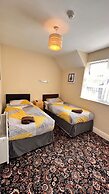 Castle Lodge Guest House