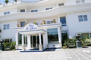Hotel The Queen