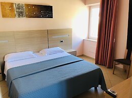 Hotel The Queen
