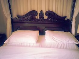 Bank House Hotel