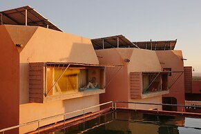 Dar Hi