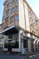 Kaya Madrid Hotel