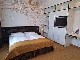 Alma Boutique Hotel