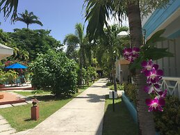 Buccaneer Beach Club