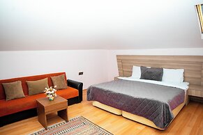 Nemi Hotel