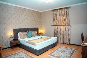 Nemi Hotel