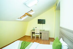 Nemi Hotel