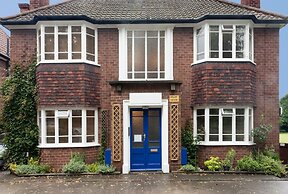 Poplar House Serviced Apartments
