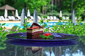 Grand Admiral Resort & SPA