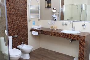 Grand Admiral Resort & SPA