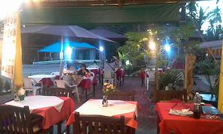 Klong Muang Inn