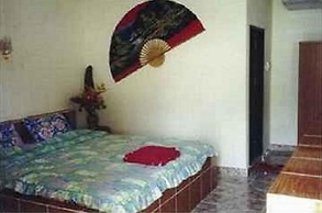 Klong Muang Inn