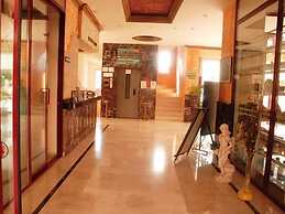 Sailor Apart Hotel