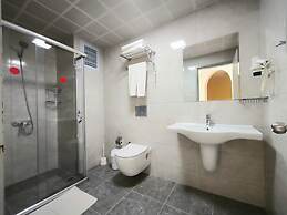 Sailor Apart Hotel
