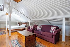 Atelya Art Hotel
