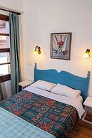 Atelya Art Hotel