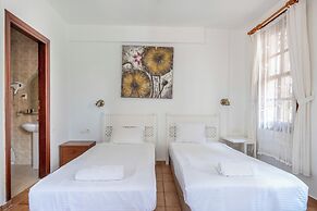 Atelya Art Hotel