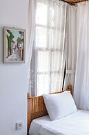Atelya Art Hotel