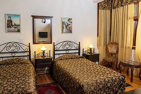 Atelya Art Hotel
