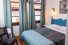 Atelya Art Hotel