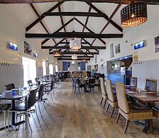 Manor Court Hotel