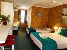 Bosuns Inn Motel