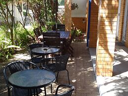 Bosuns Inn Motel
