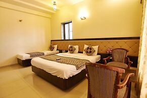Hotel Ganpati Palace