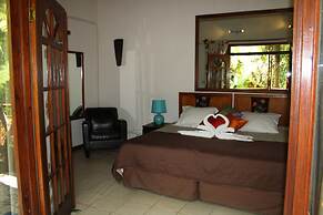 Hibiscus Valley Inn