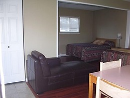 Beach Grove Motel