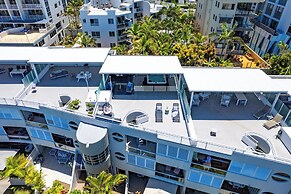 Sundeck Gardens